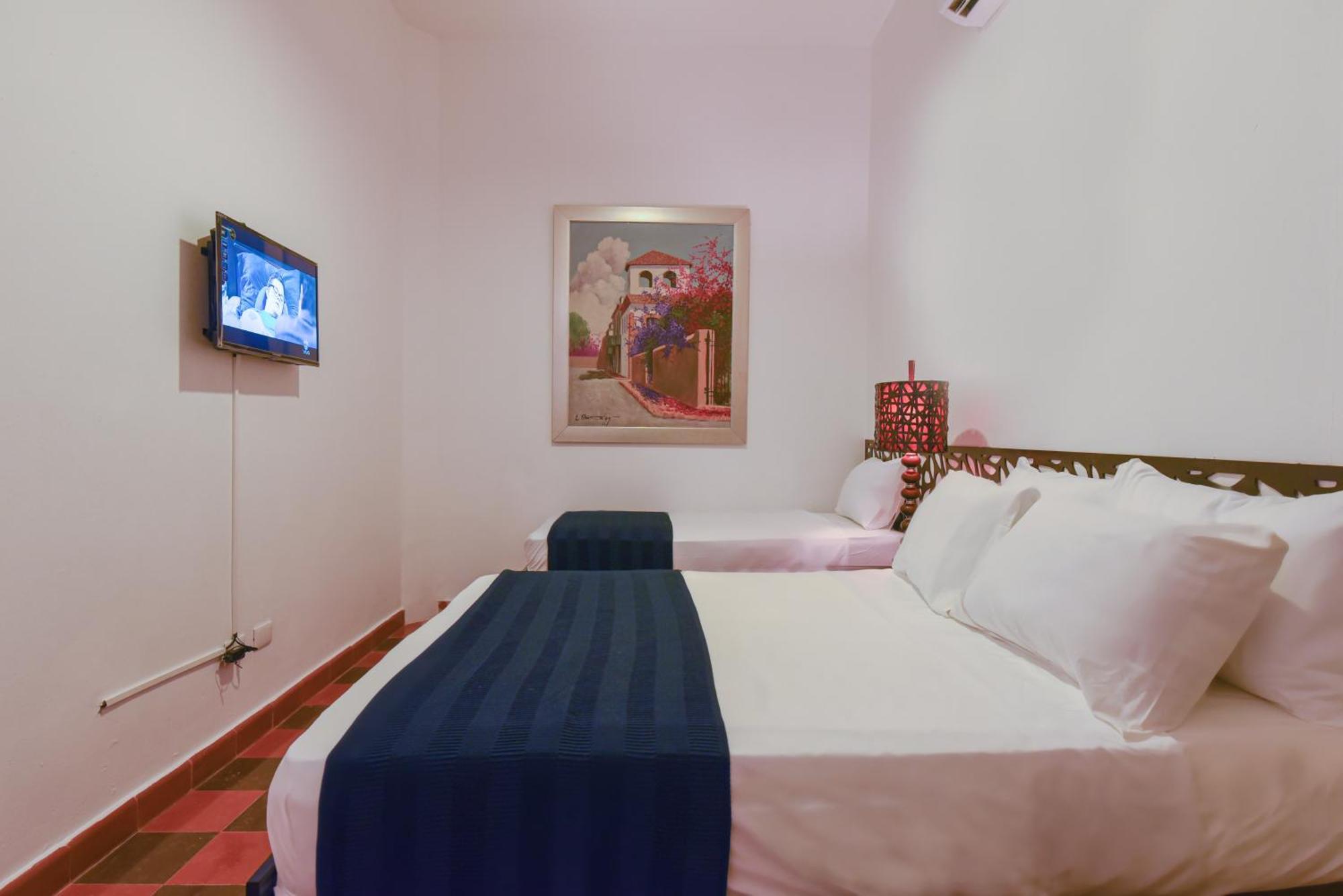 Ph 19 Guesthouse Hotel In Gazcue Santo Domingo Kamer foto