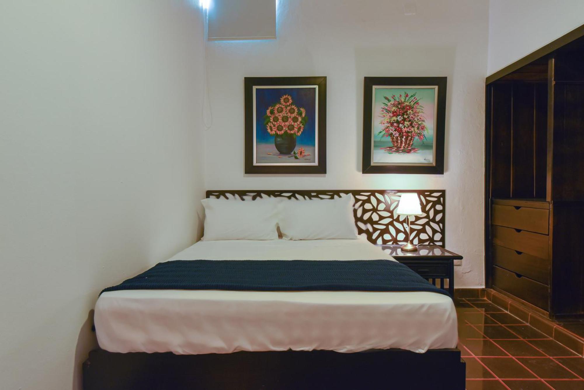Ph 19 Guesthouse Hotel In Gazcue Santo Domingo Kamer foto